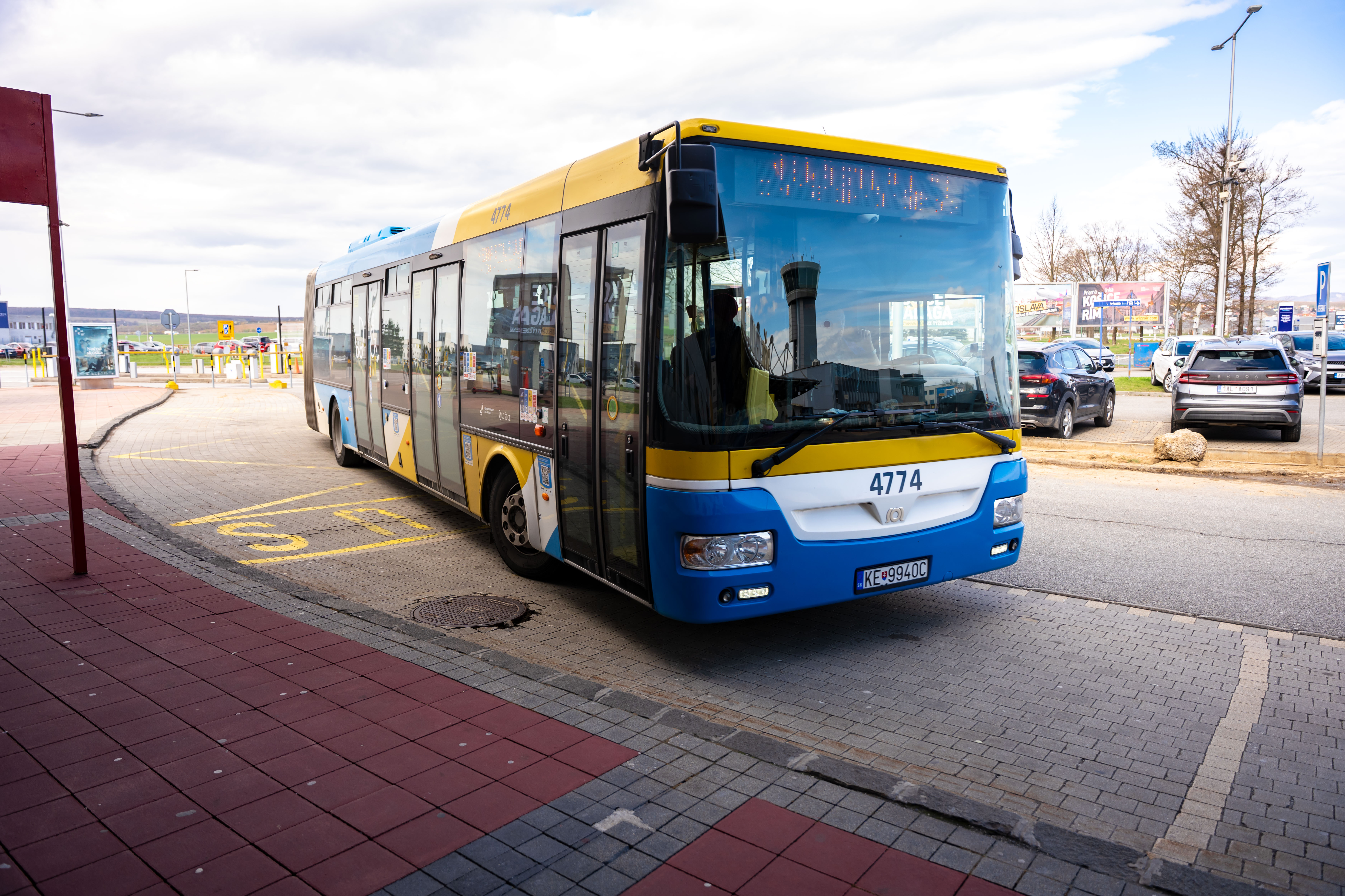 Tlacovy brifing mesta Kosice o posilneni spojov na Letisko Kosice-1